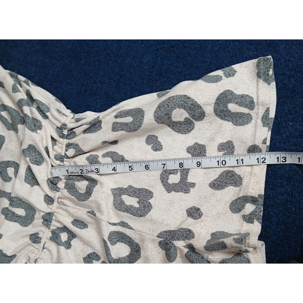 REB. in J. 220 Off White Romper with black  giraffe prints elastic waistband S - Picture 9 of 11